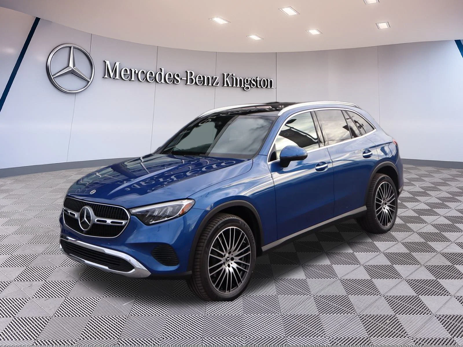 Used 2026 Blue Mercedes-Benz GLC 300 4MATIC SUV image 1