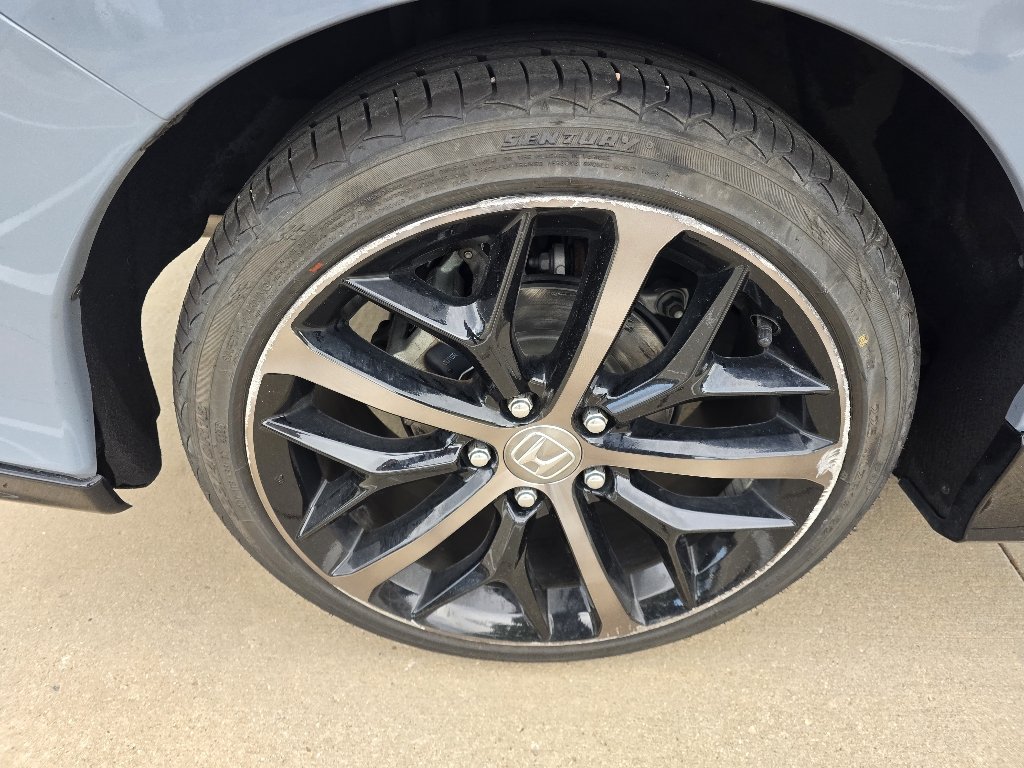 Used 2021 Sonic Gray Pearl Honda Sport image 9