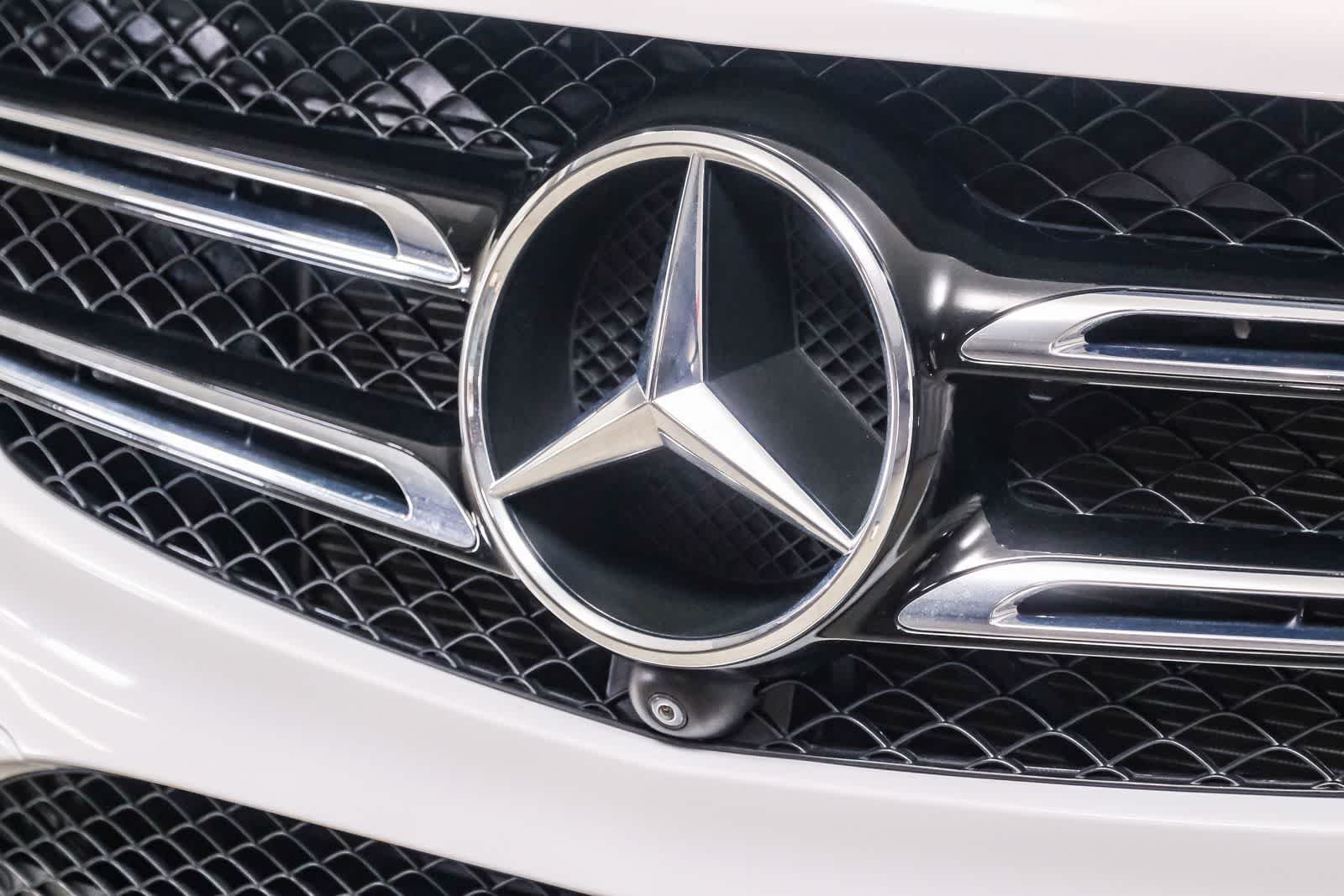 Used 2018 Polar White Mercedes-Benz AMG® GLE 43 image 12