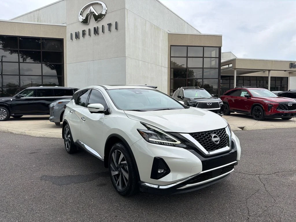 2024 Nissan Murano SL FWD's photo