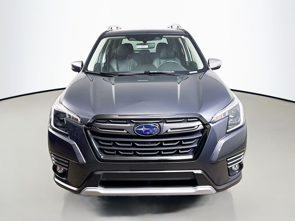 Used 2022 Magnetite Gray Metallic Subaru Touring image 2