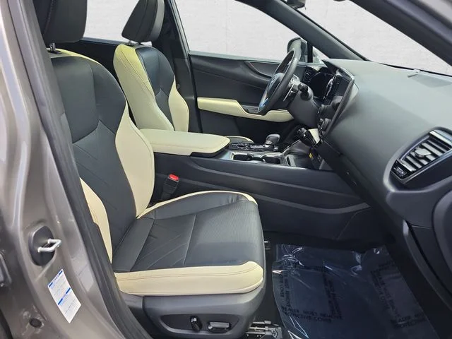 Used 2023 Silver Lexus 350 Luxury image 10
