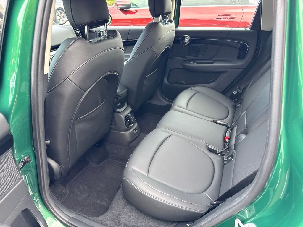 Used 2024 Green MINI Signature image 8