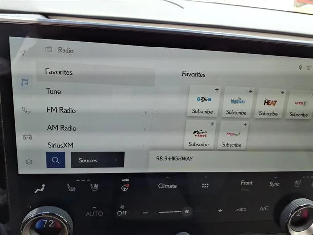 Used 2023 Iridium Lexus Luxury image 6