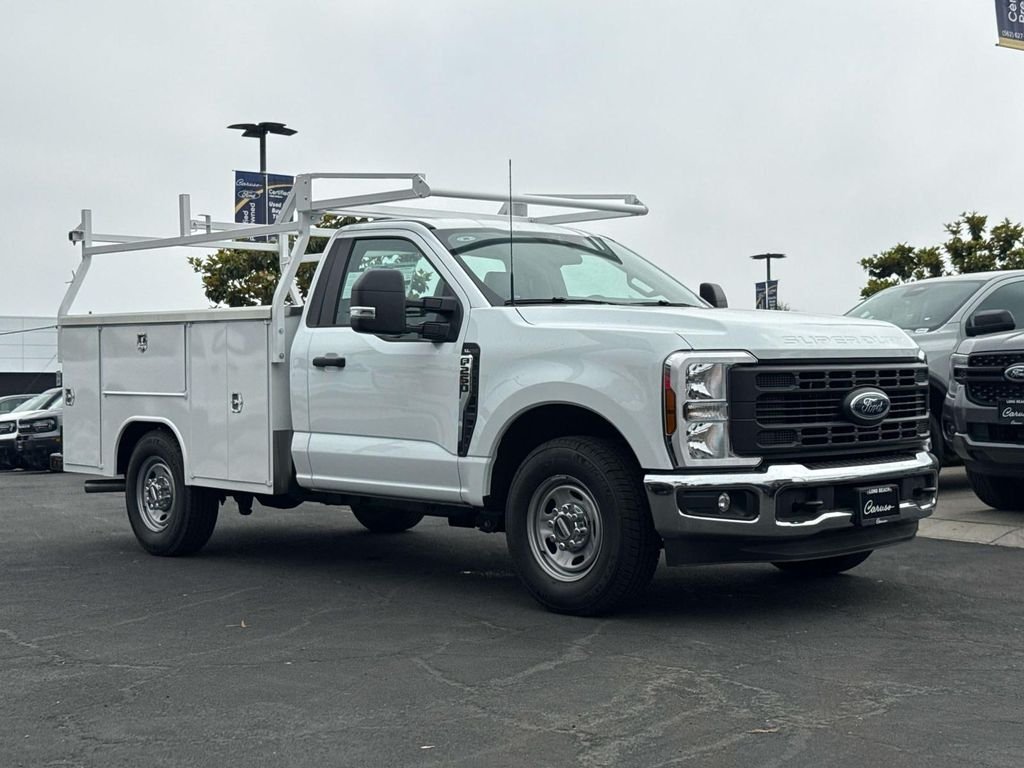 New 2026 Oxford White Ford F-250® XL image 1