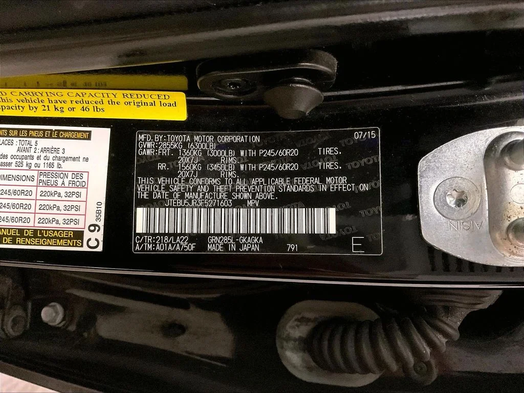 Used 2015 Black Toyota Limited image 40