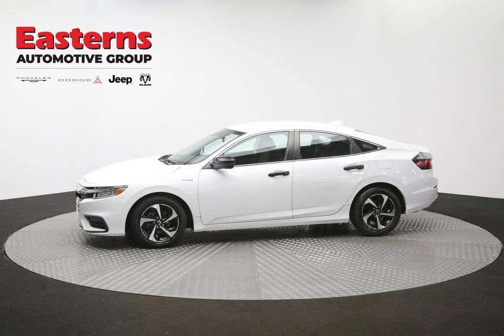Used 2022 White Honda EX image 55
