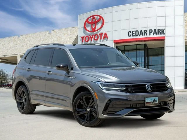 2024 Volkswagen Tiguan 2.0T SE R-Line Black