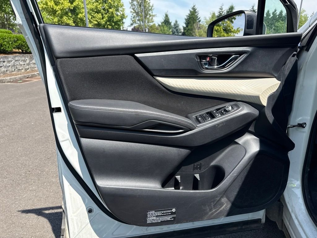Used 2022 Crystal White Pearl Subaru Premium image 17