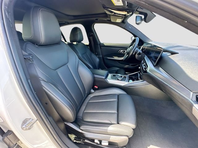 Used 2023 White BMW 330i image 29
