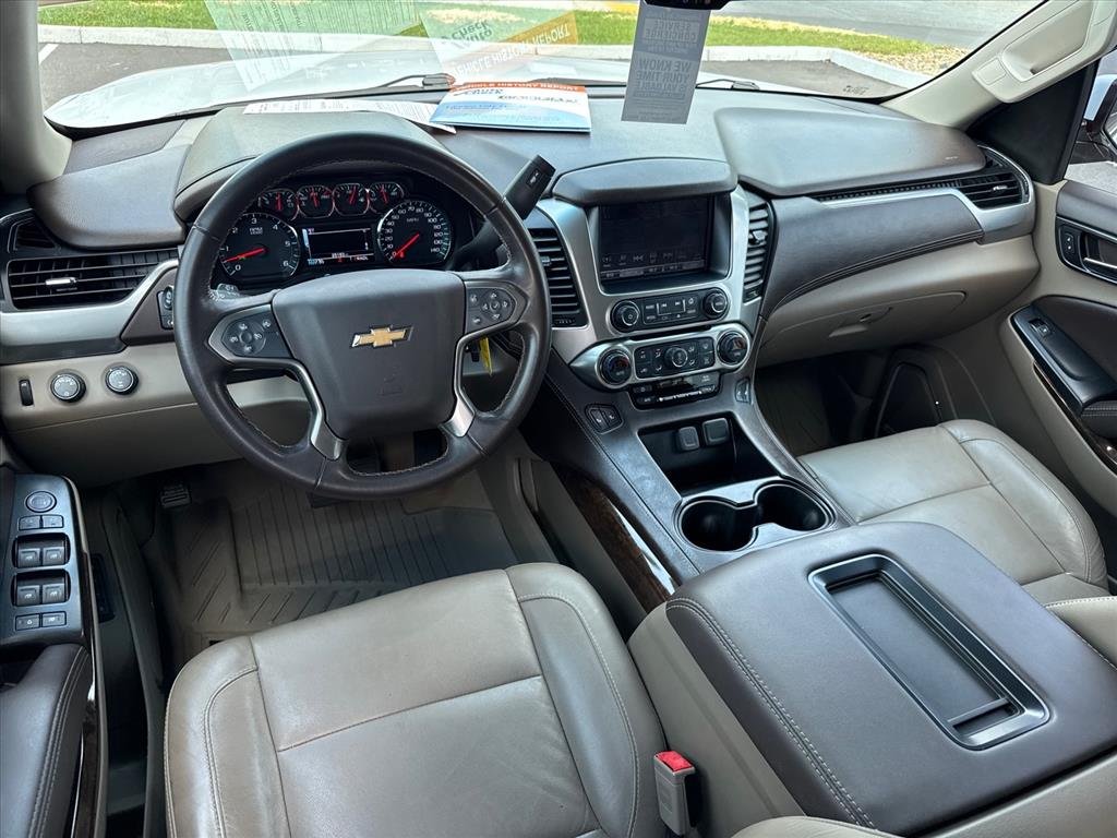 Used 2019 SUMMIT WHITE Chevrolet LT image 18