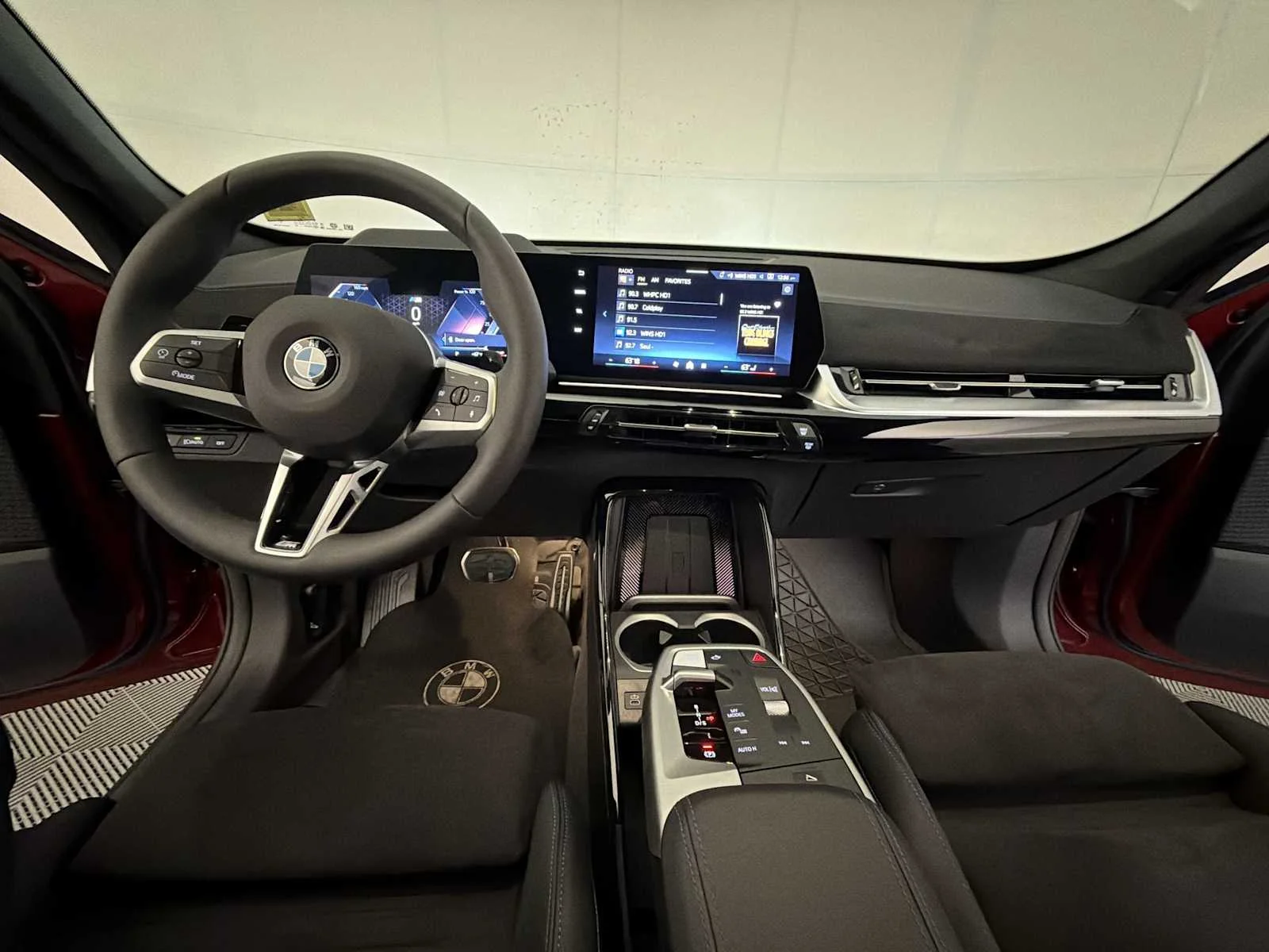 2026 BMW X1 28i - Photo 14