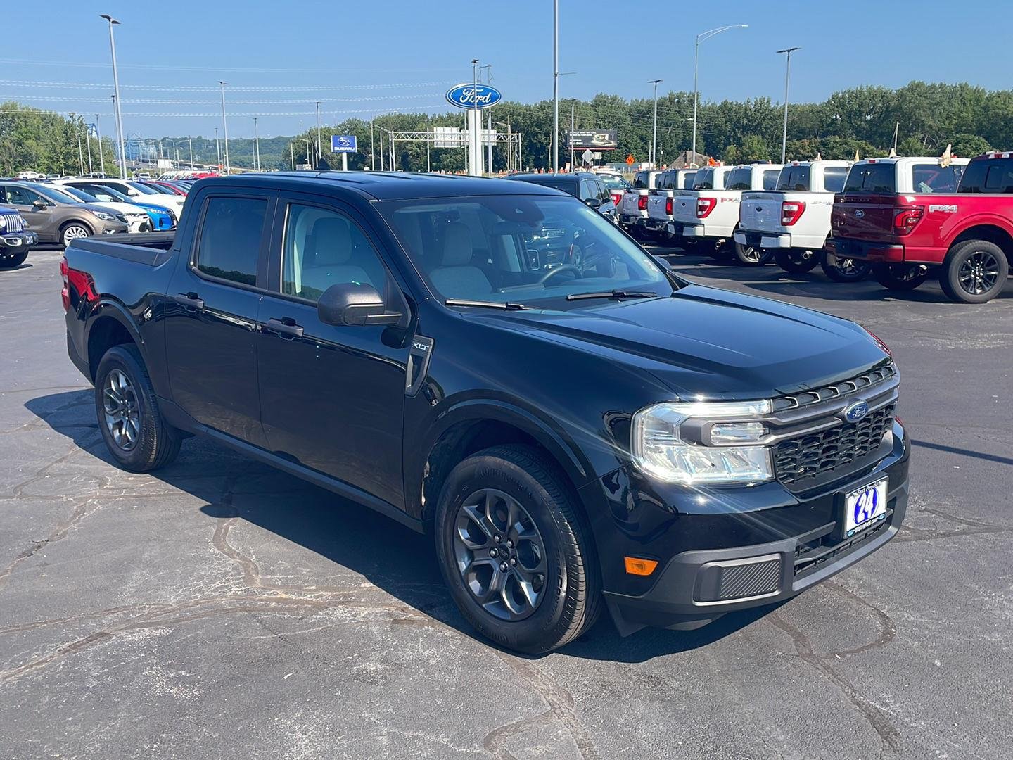 Used 2024 Shadow Black Ford XLT image 9