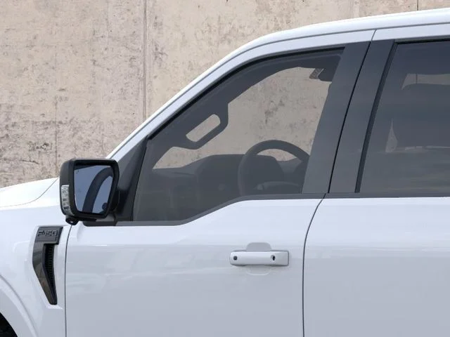 New 2026 Oxford White Ford XLT image 24