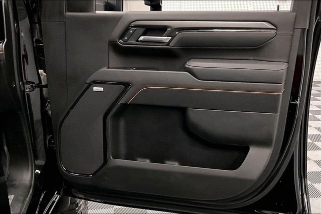 Used 2025 Onyx Black GMC AT4 image 22