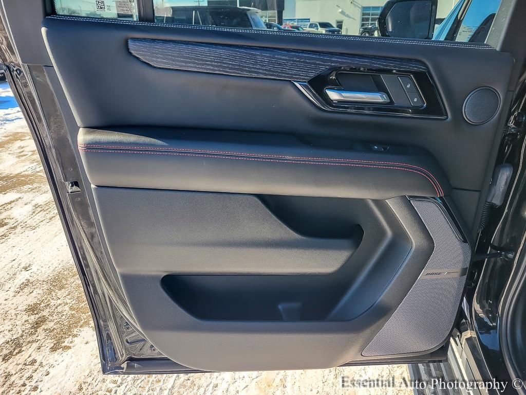 2025 GMC YUKON XL - Image 20