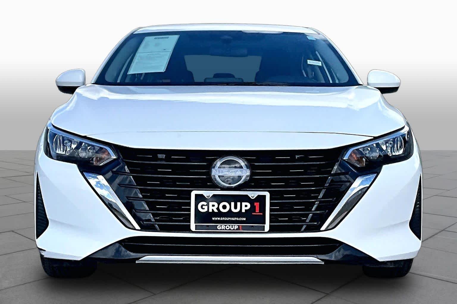 Used 2025 Fresh Powder Nissan SV image 4