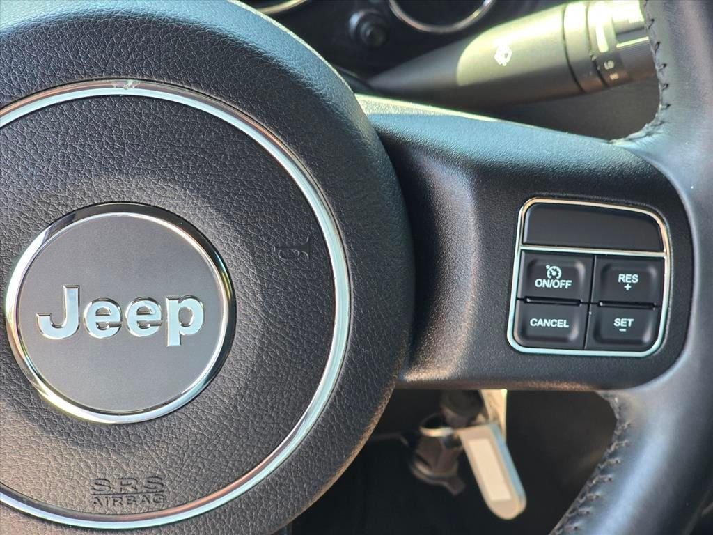 Used 2015 Silver Jeep Sport image 14