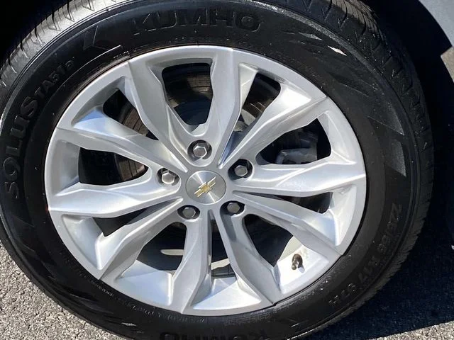 Used 2024 Gray Chevrolet LT image 22