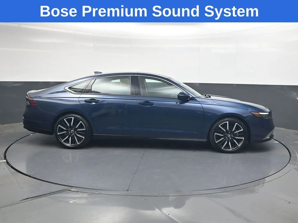 2024 Honda Accord Hybrid Touring - Photo 3