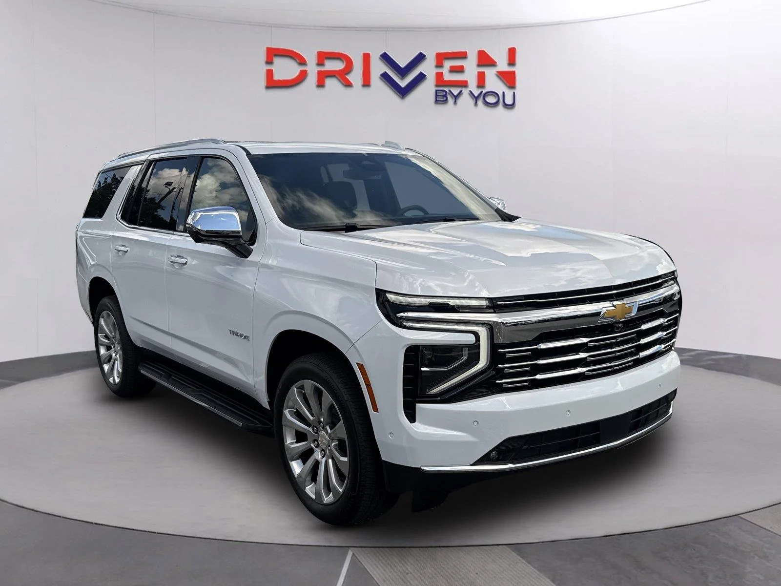 Used 2026 Polar White Tricoat Chevrolet Premier image 1