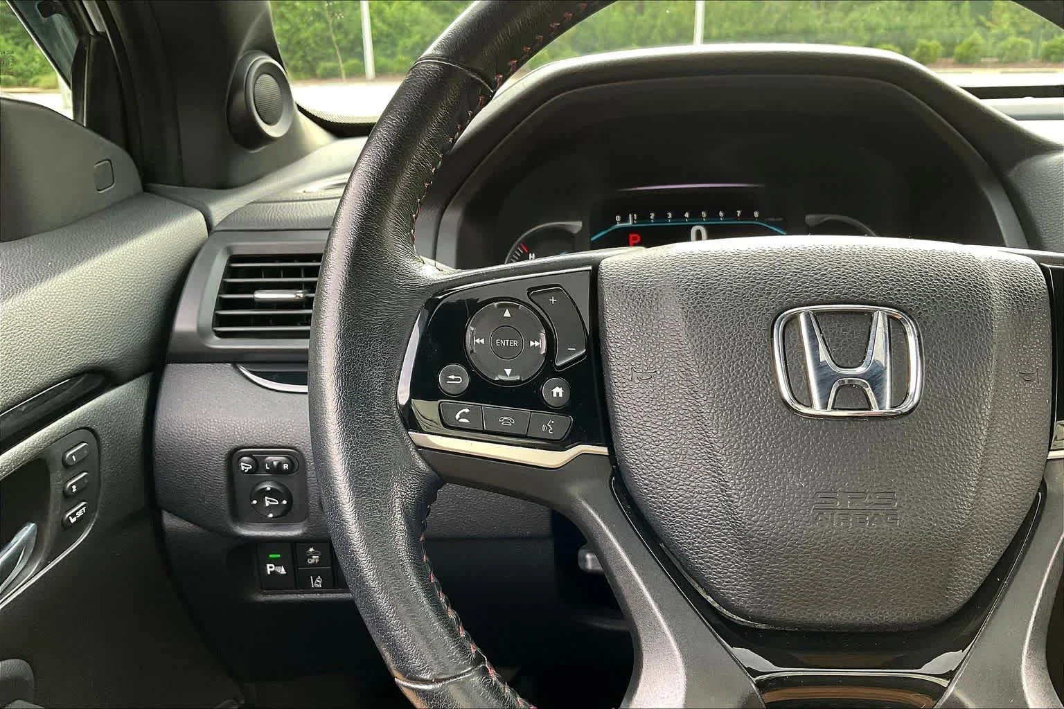 Used 2020 Crystal Black Pearl [Black] Honda Black Edition image 24