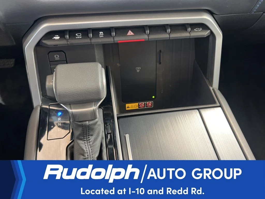 Used 2025 Red Toyota Platinum image 33