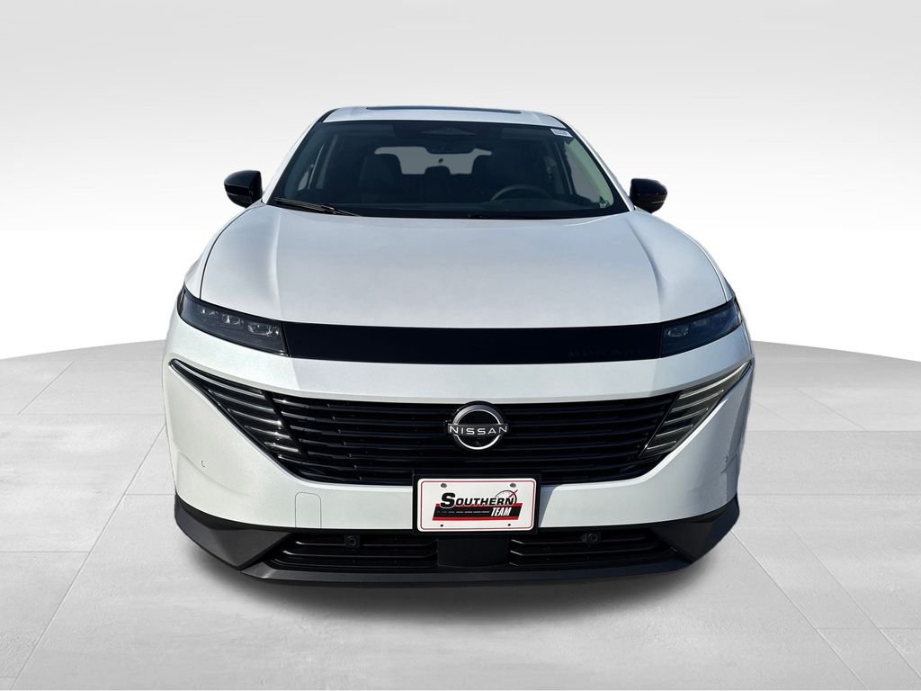 New 2026 White Nissan SL image 9