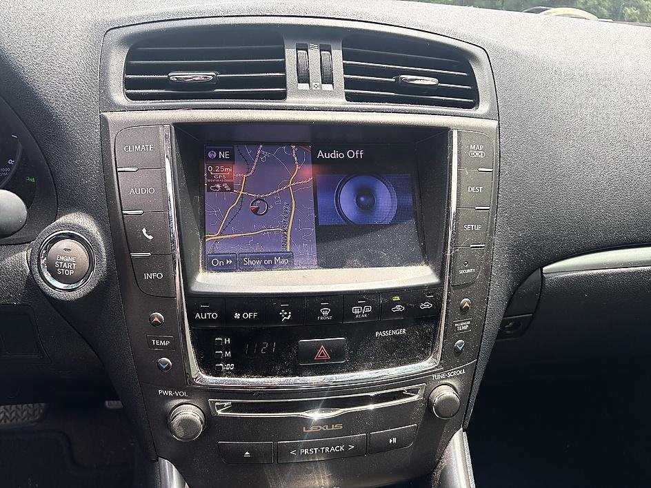 Used 2013 Starfire Pearl Lexus 250 C image 16