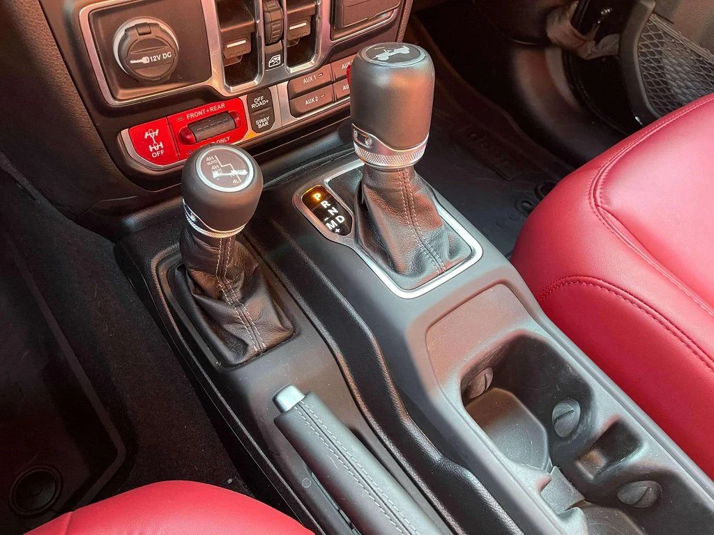 2024 Jeep Wrangler 4-Door Rubicon 392 - Photo 13