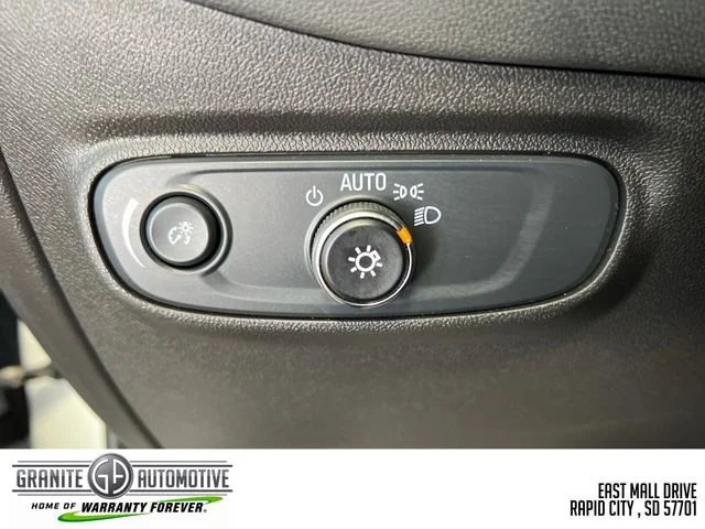 Used 2024 White Chevrolet LT image 31