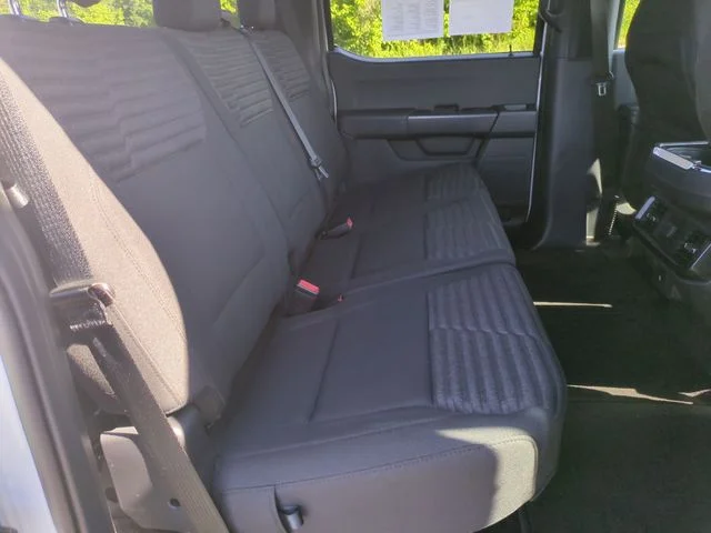 Used 2023 White Ford XL image 30