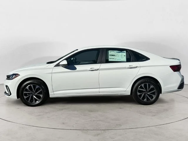 New 2027 White Volkswagen 1.5T S image 8