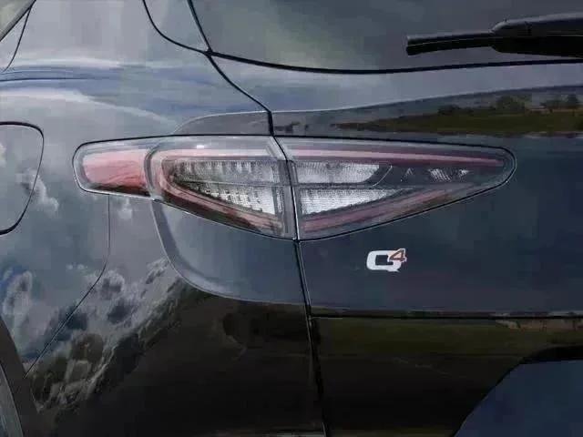 New 2025 Vulcano Black Metallic Exterior Paint Alfa Romeo  image 84