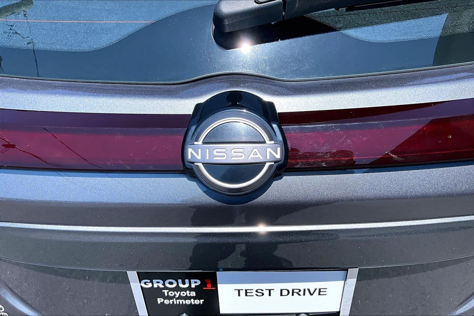 Used 2023 Gun Metallic Nissan SR image 31