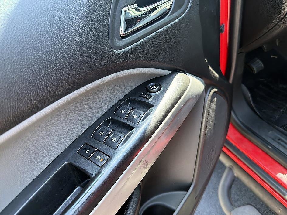 Used 2018 Red Hot Chevrolet 4WD LT image 10