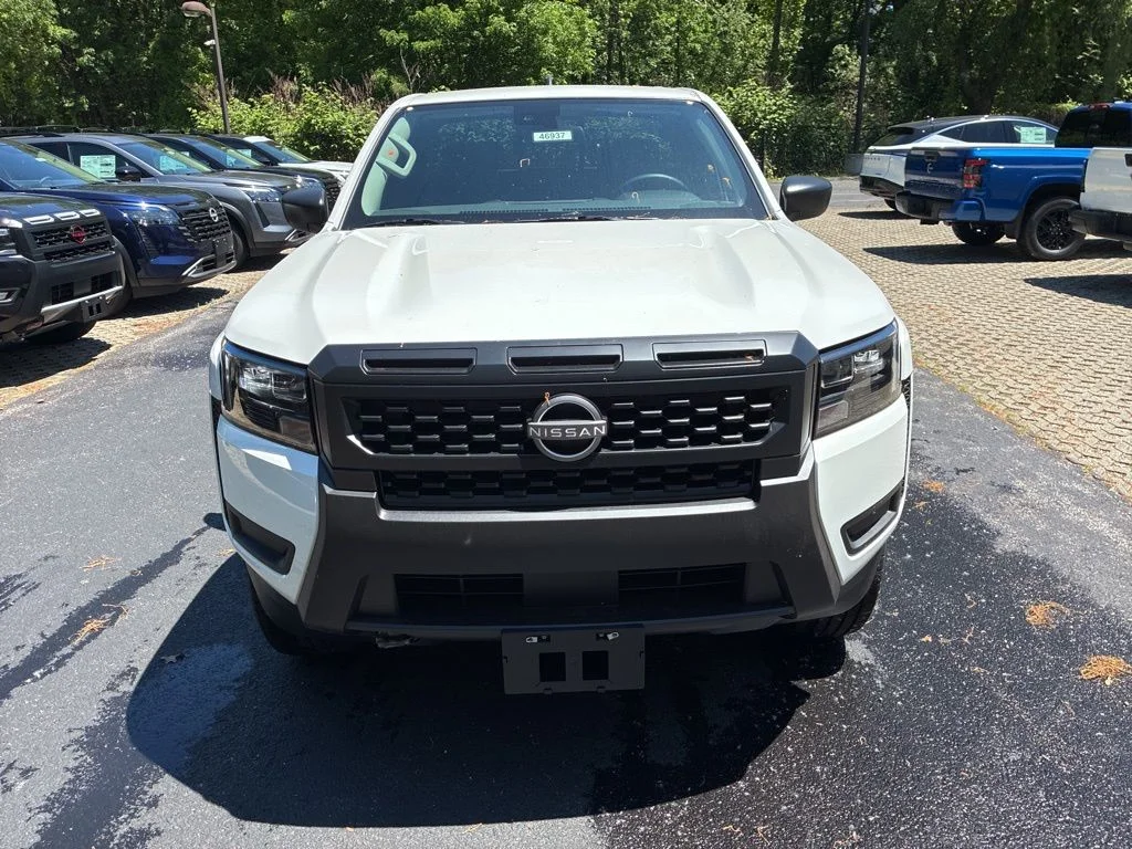 New 2026 Glacier White Nissan King Cab® S image 2