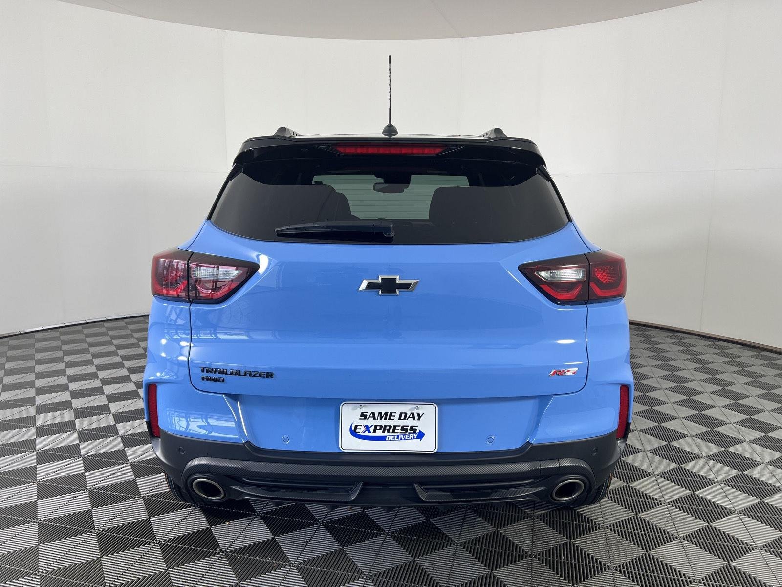 Used 2024 Fountain Blue Chevrolet RS image 25