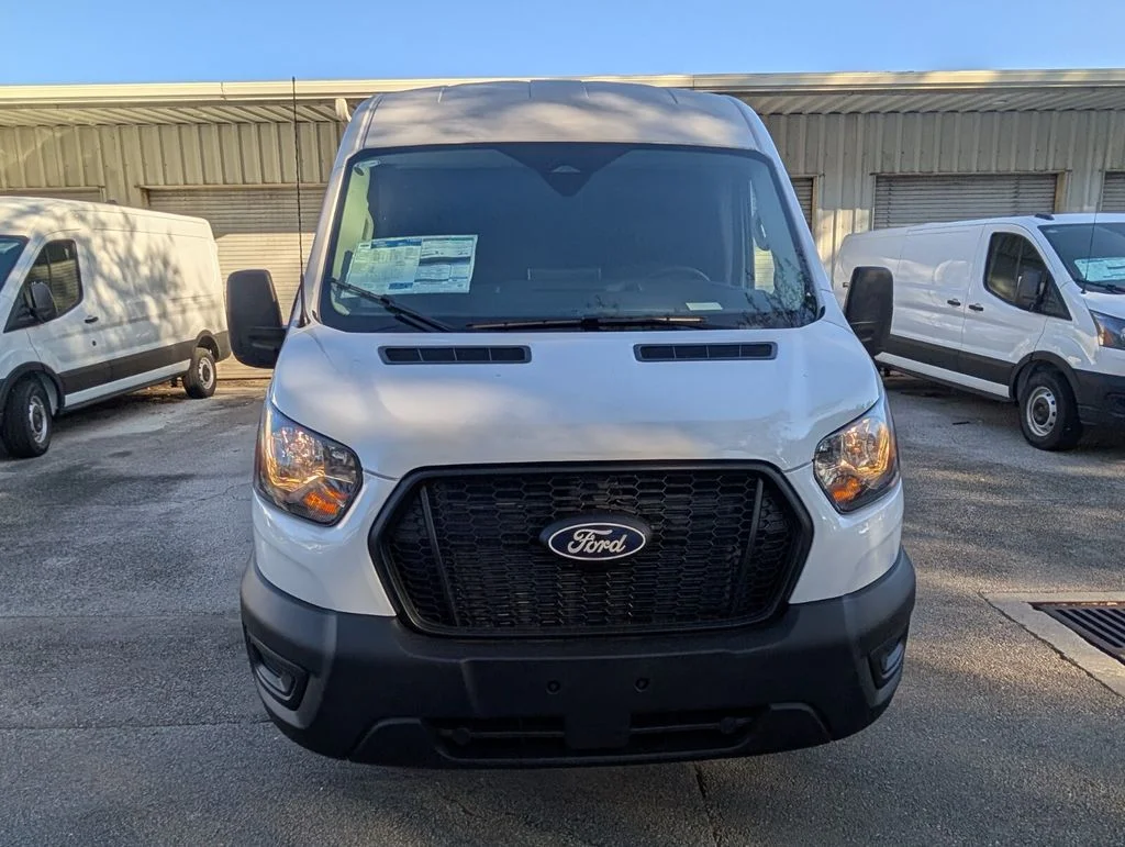 New 2026 White Ford Base image 2