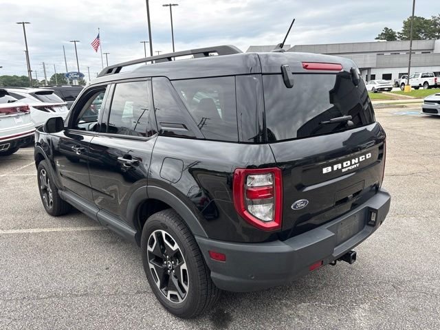 Used 2023 Black Ford Outer Banks image 3