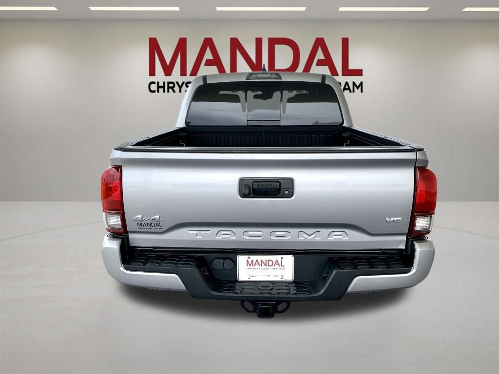 Used 2021 Silver Toyota SR5 image 7