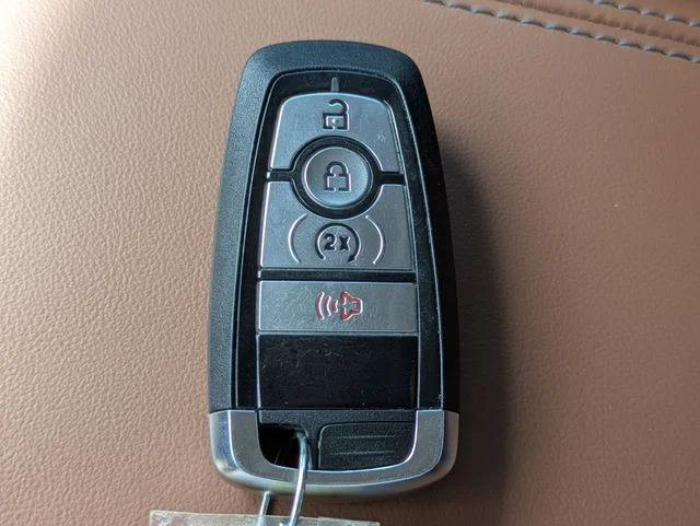 Certified Used 2024 Chili Pepper Red Ford Lariat image 30
