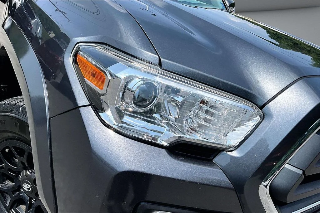 Certified Used 2021 Gray Toyota SR5 image 33