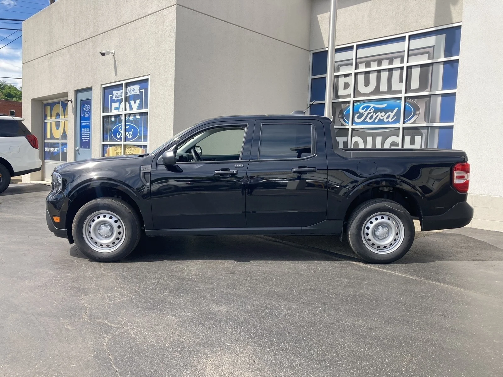 New 2026 Shadow Black Ford XL image 3