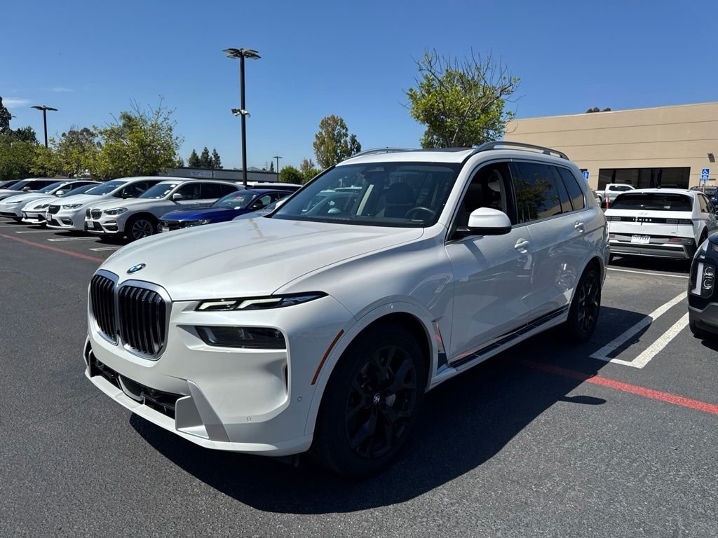 2024 BMW X7