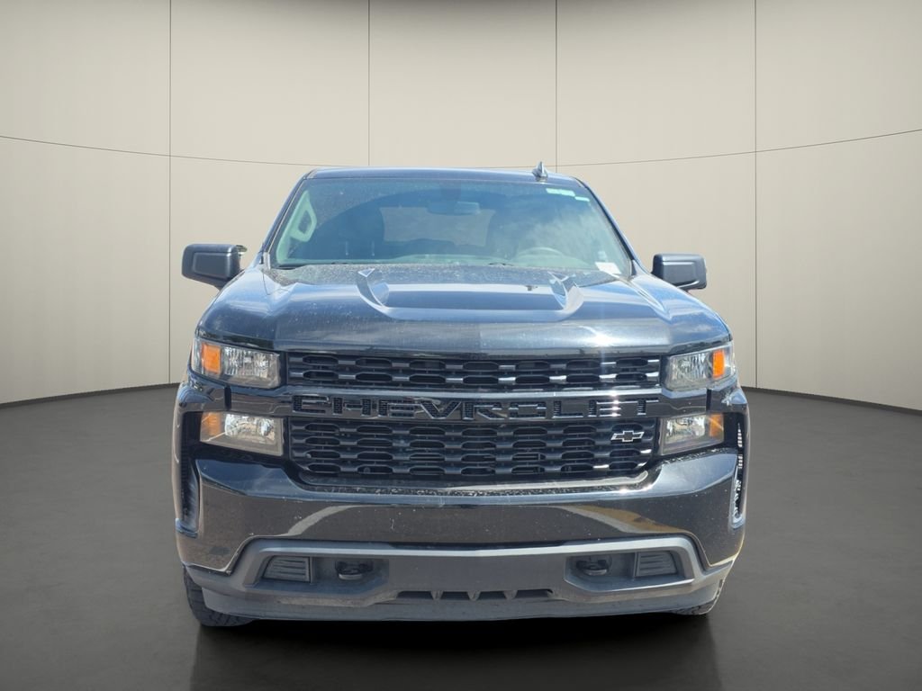 Used 2020 Black Chevrolet Custom image 2