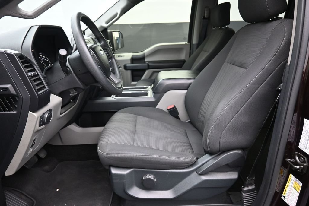 Used 2018 Red Ford XL image 21