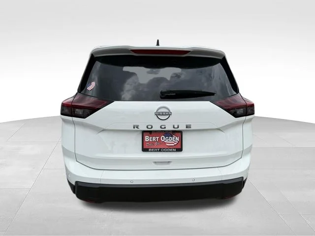 Used 2026 White Nissan S image 7