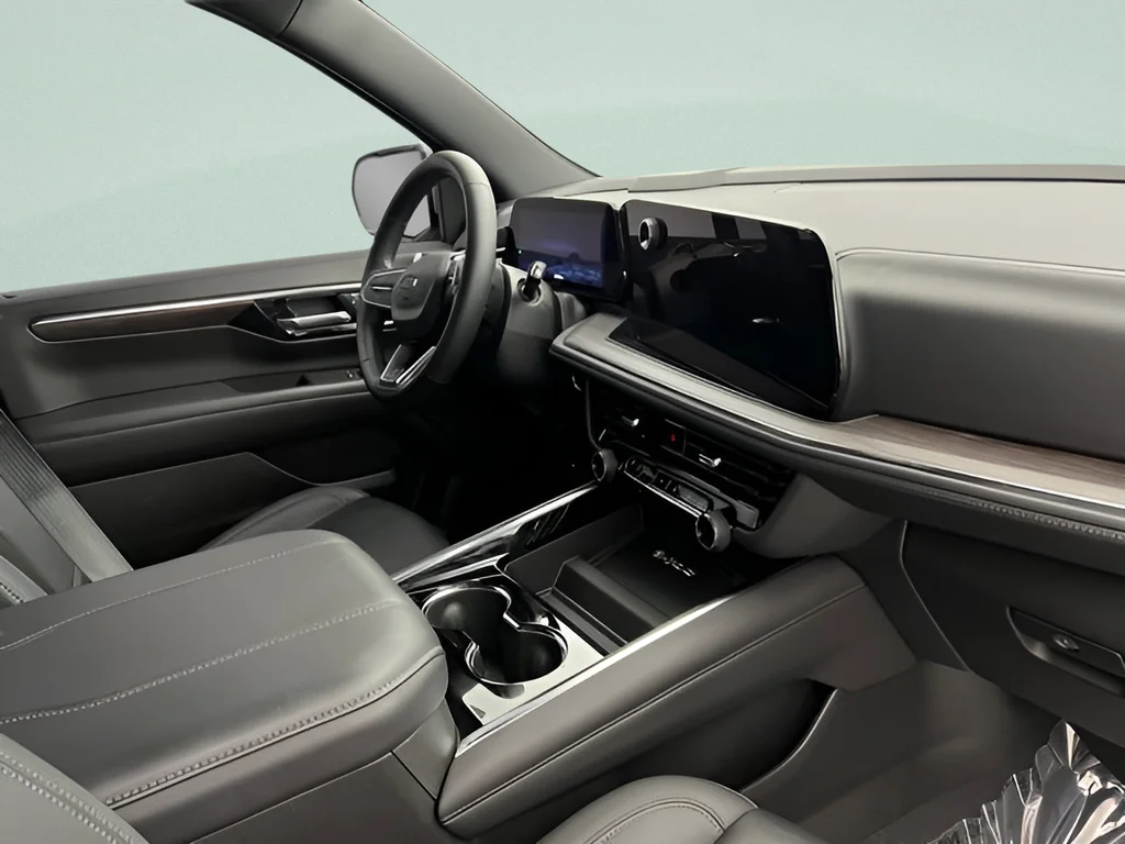 Used 2025 Sterling Gray Metallic Chevrolet Z71 image 15