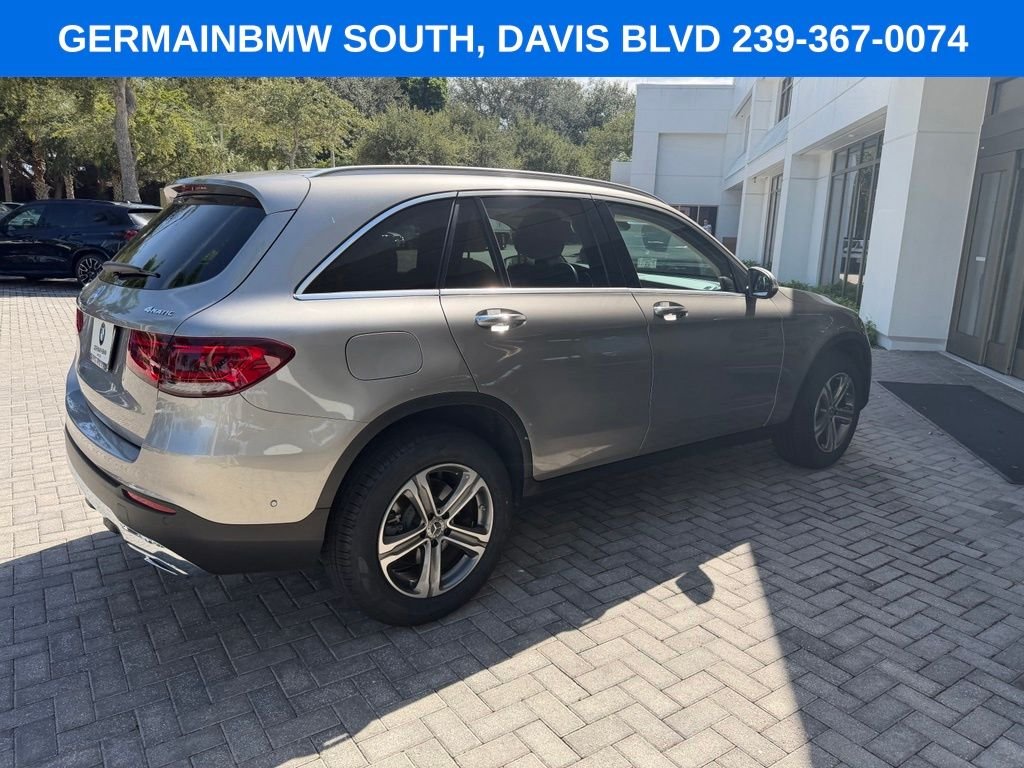 Used 2022 Mojave Silver Metallic Mercedes-Benz GLC 300 image 11